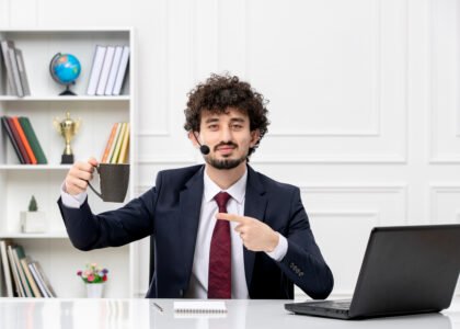 How Does CheckinHR Help Manage Employees Better?